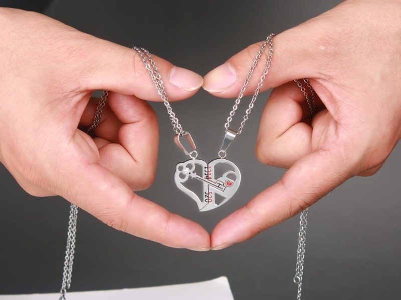 Eternal Love Pendant Necklace Set