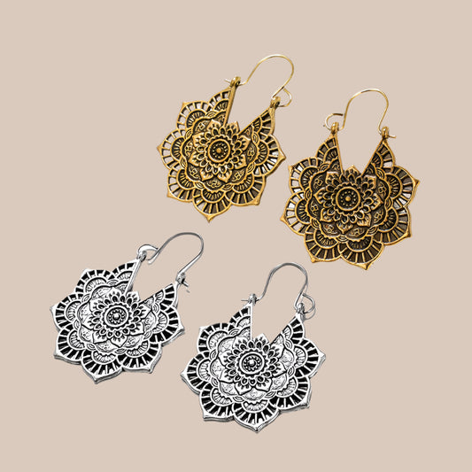 Vintage Ethnic Openwork Floral Earrings