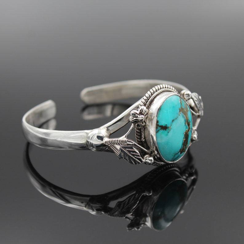 Vintage Engraved Turquoise Bracelet for Women