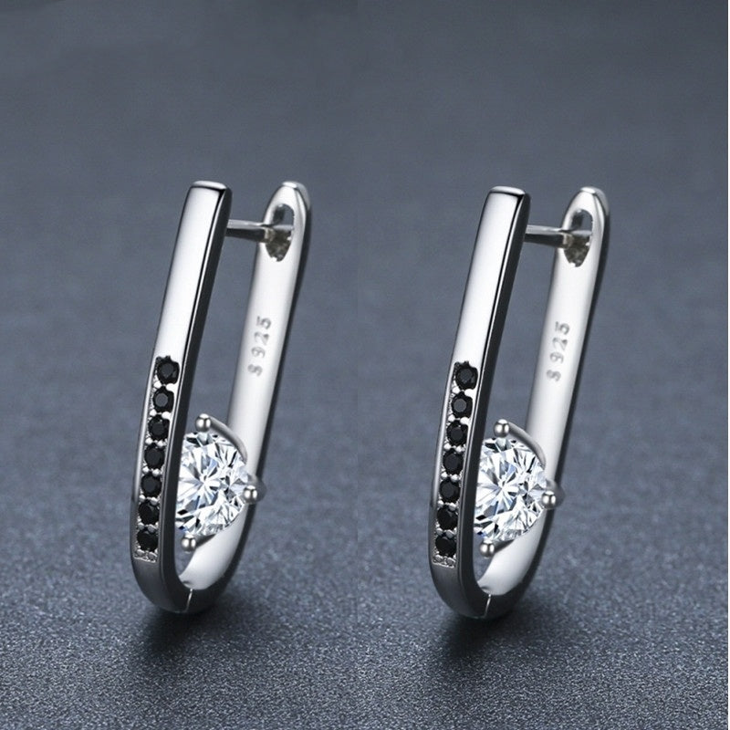 Graceful U-shaped Earrings